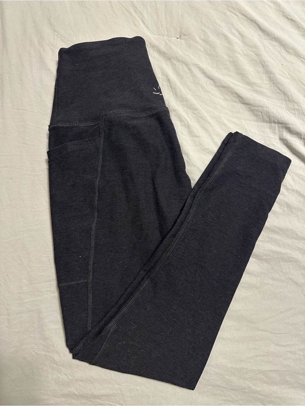 Beyond Yoga Black Leggings with Pockets